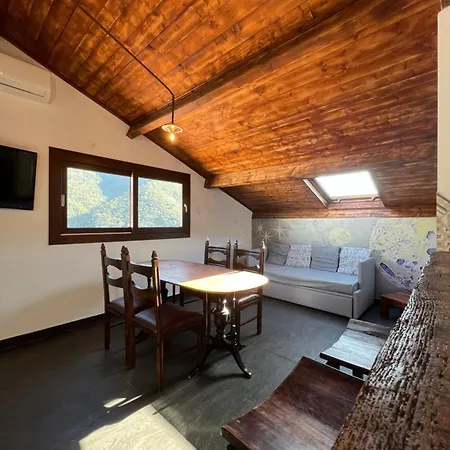 Tatil Evi Colline Morghetta Isolabona