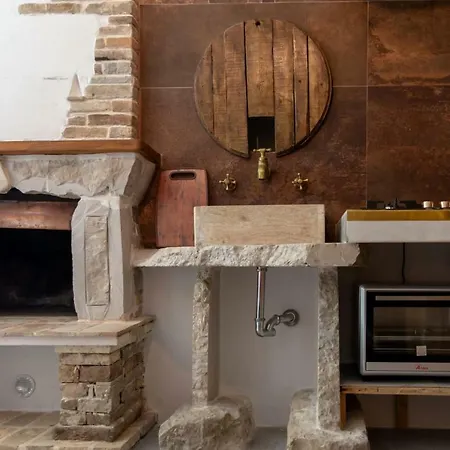 Colline Morghetta Tatil Evi Isolabona