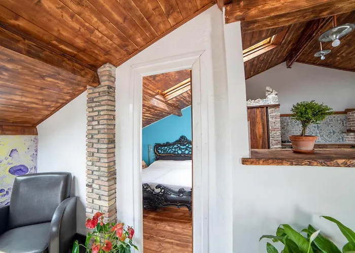 Colline Morghetta Vakantiehuis Isolabona